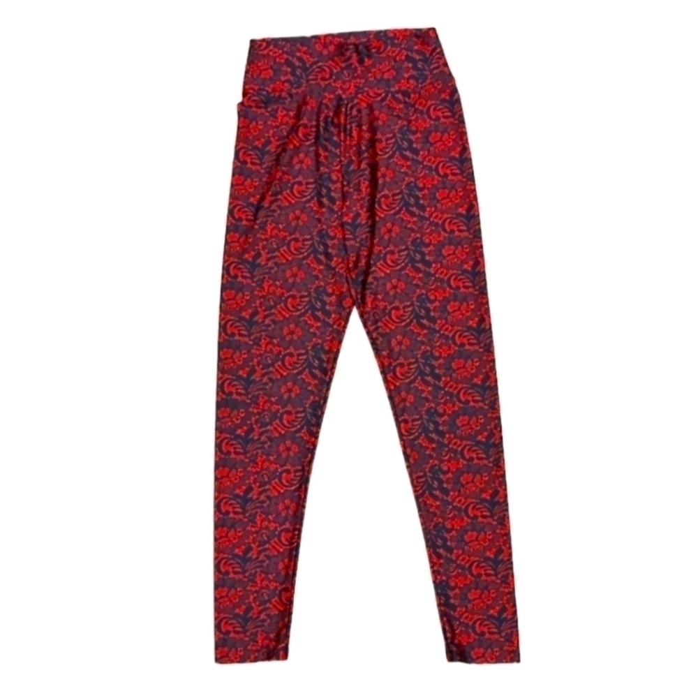MATERIAL Girl Leggings Red Black Floral Paisley Plush Luxury Juniors Size Large